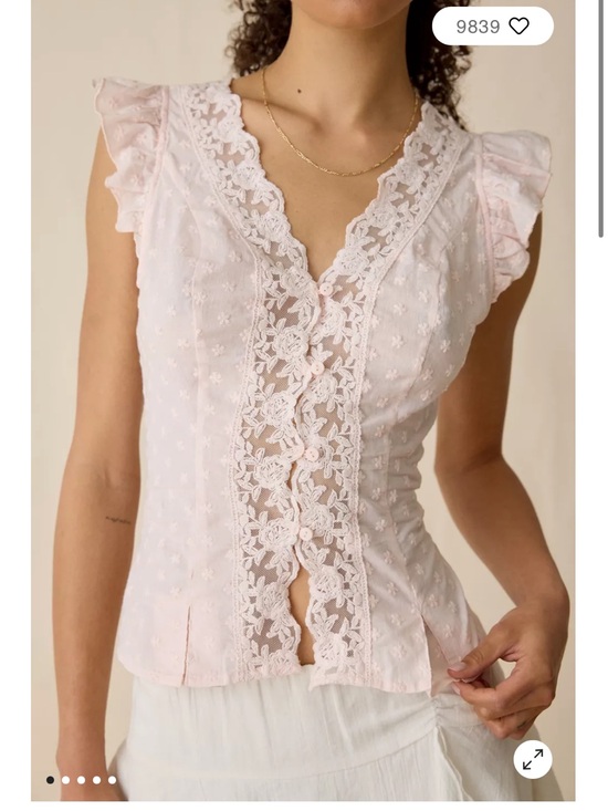 Kimchi Blue Tops - Kimchi Blue New w/o tags Pink Aurelia Lace Trim Flutter Sleeve Blouse XL womens
